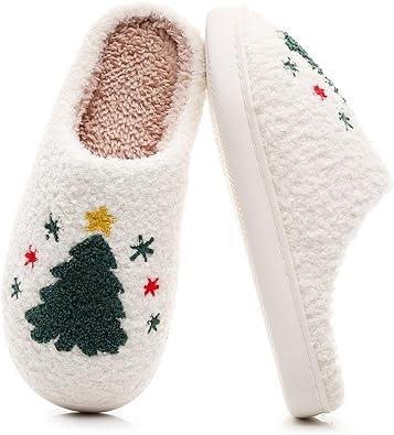 Christmas Slippers with Tree Patent