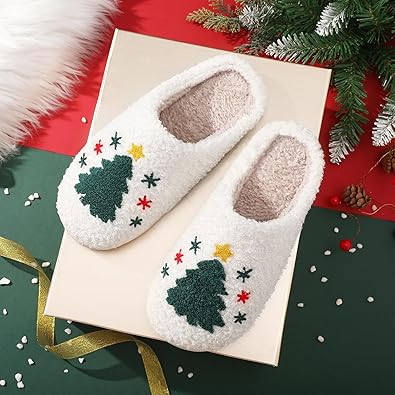 Christmas Slippers with Tree Patent